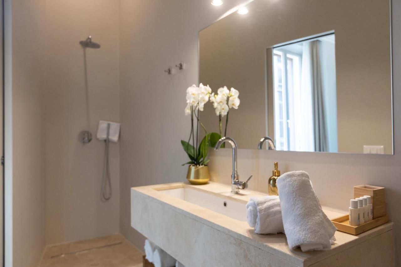 Domus 21 Luxury Suites Рим Екстер'єр фото