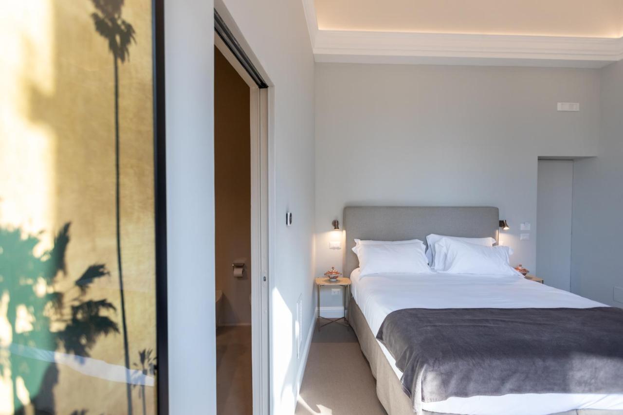 Domus 21 Luxury Suites Рим Екстер'єр фото
