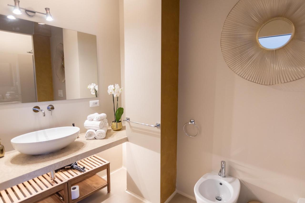 Domus 21 Luxury Suites Рим Екстер'єр фото