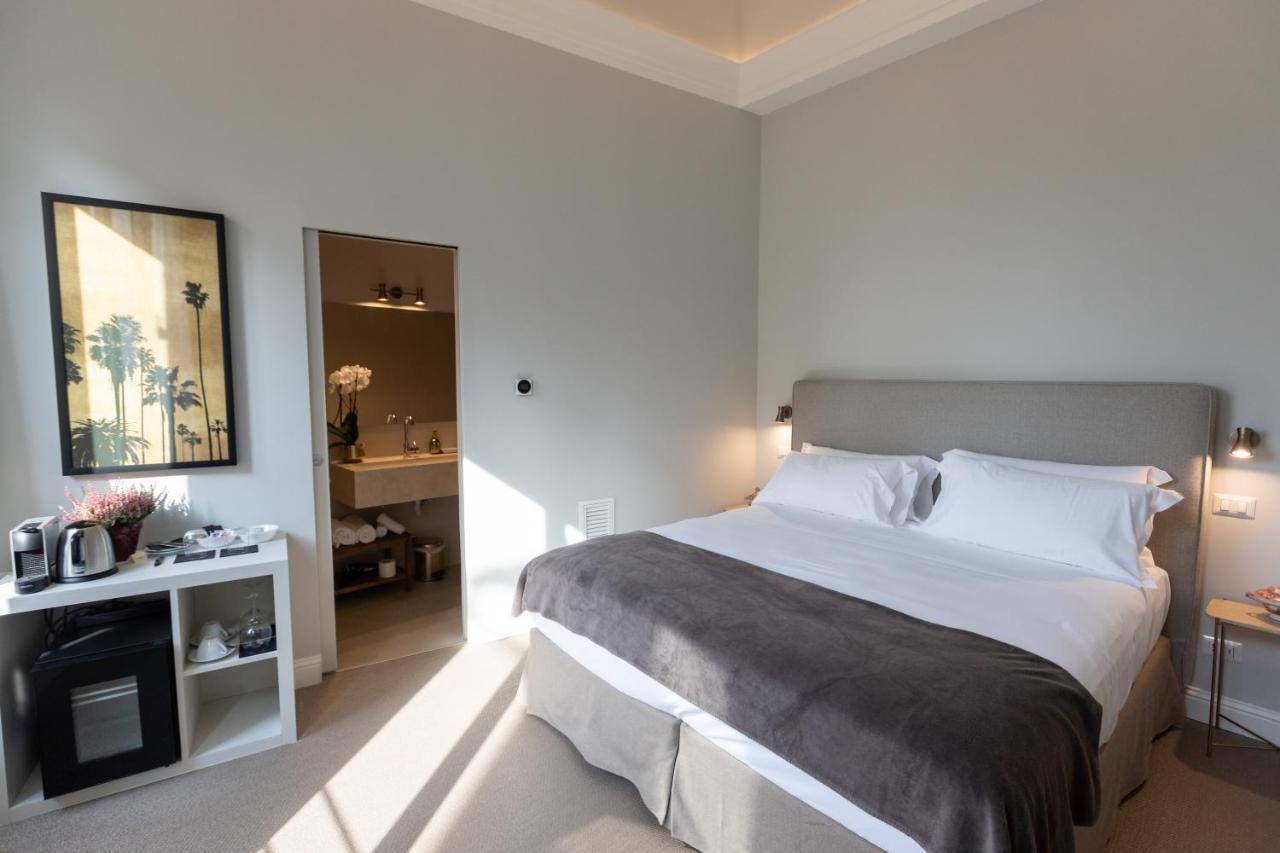 Domus 21 Luxury Suites Рим Екстер'єр фото