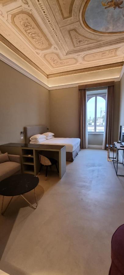 Domus 21 Luxury Suites Рим Екстер'єр фото