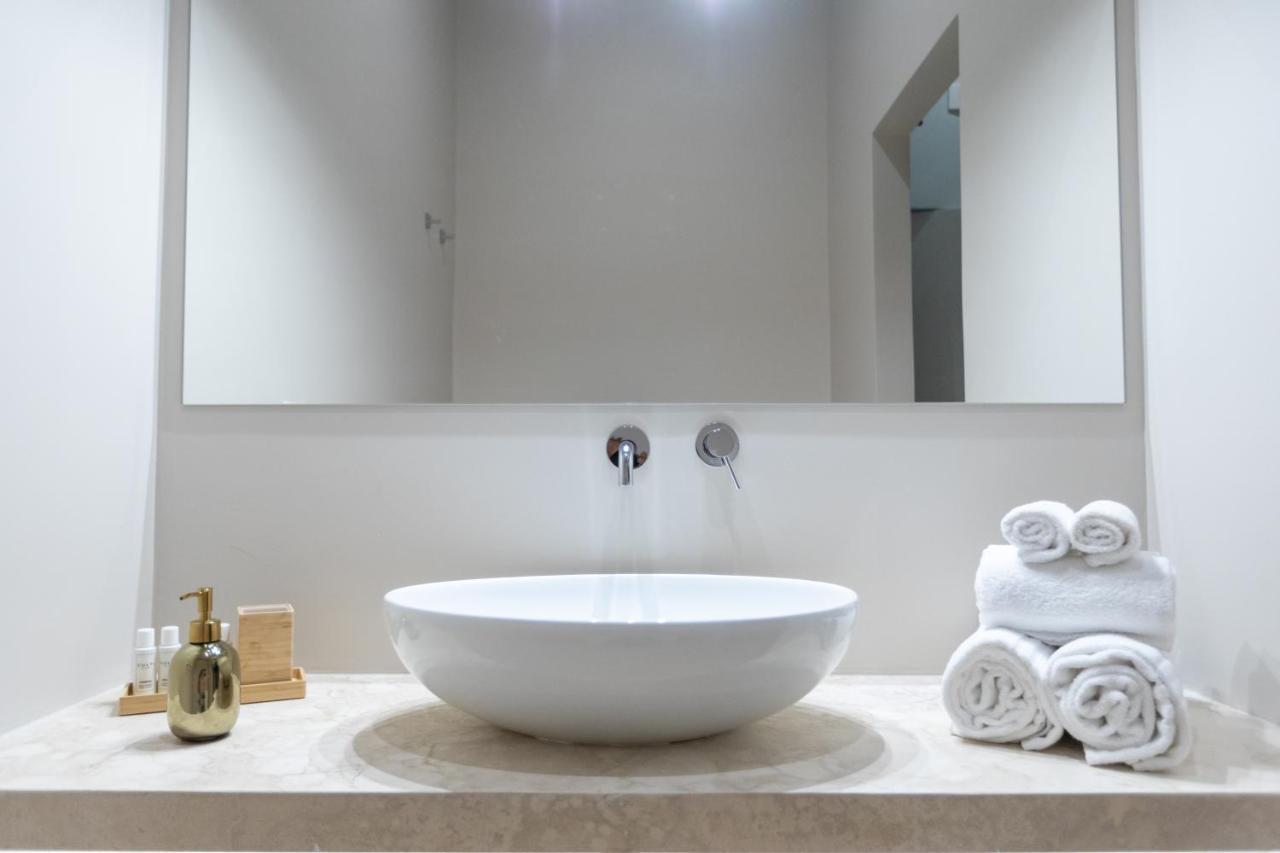 Domus 21 Luxury Suites Рим Екстер'єр фото