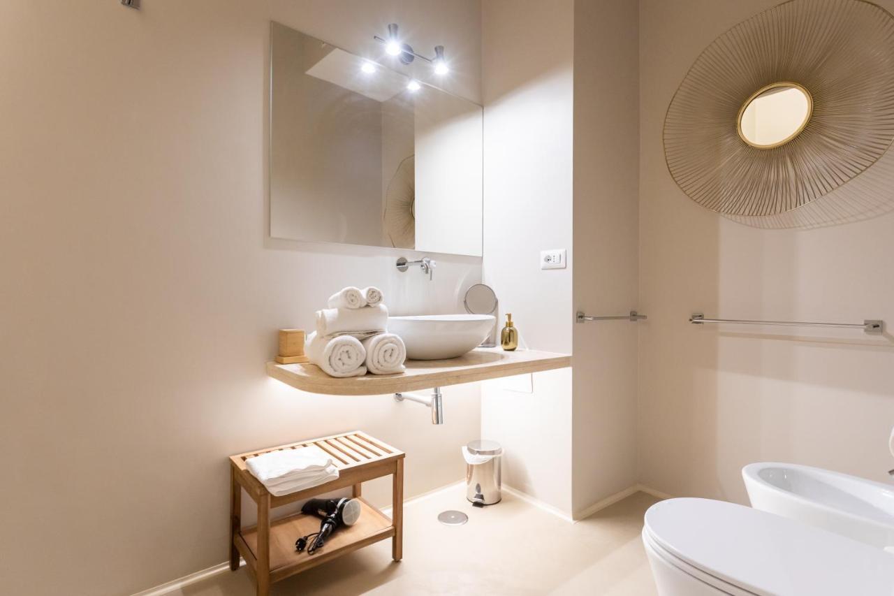 Domus 21 Luxury Suites Рим Екстер'єр фото