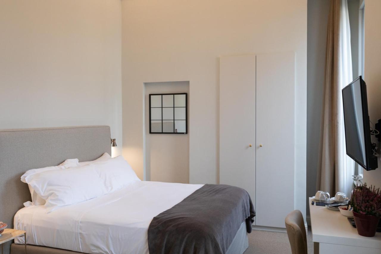 Domus 21 Luxury Suites Рим Екстер'єр фото