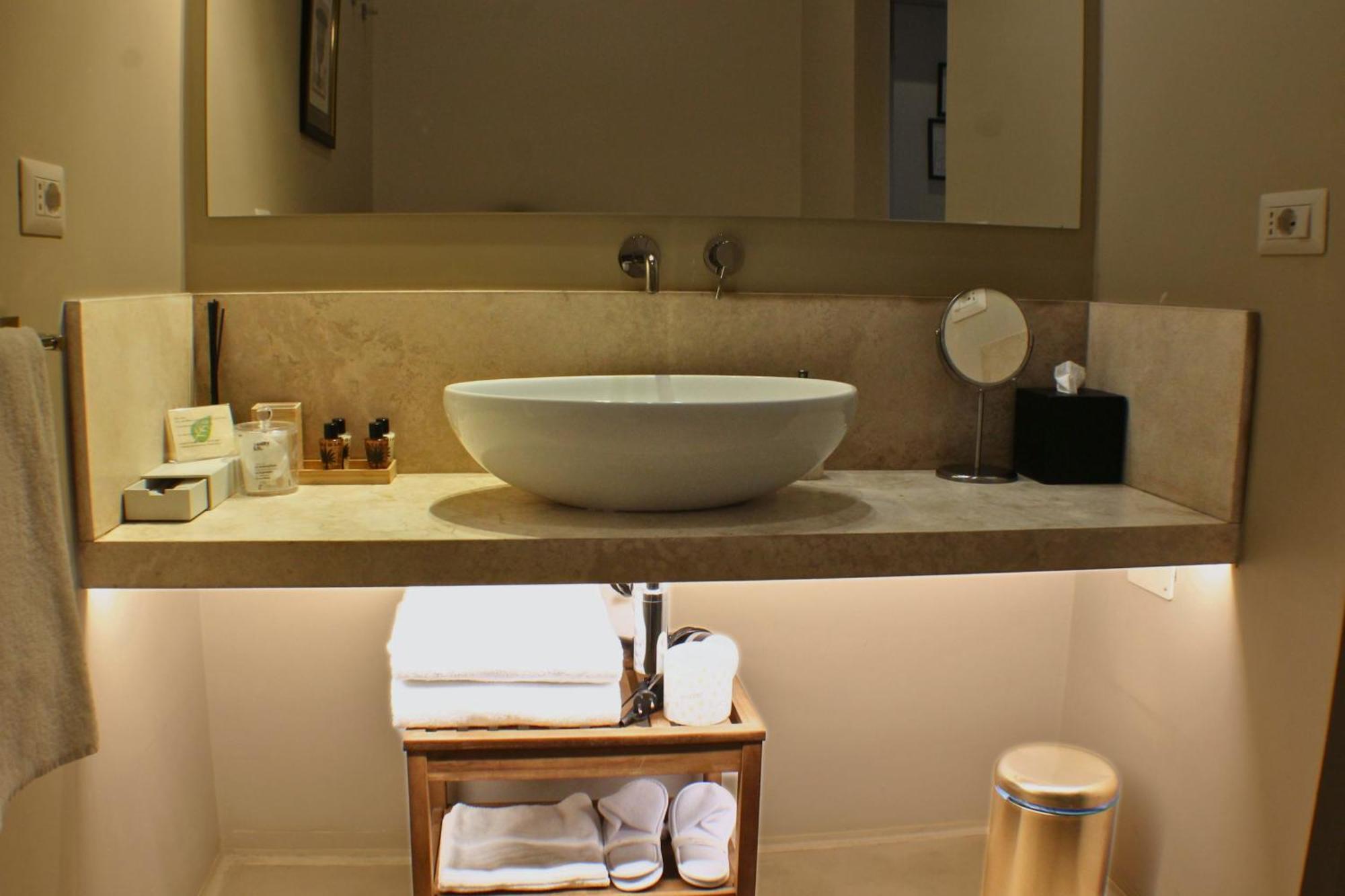 Domus 21 Luxury Suites Рим Екстер'єр фото